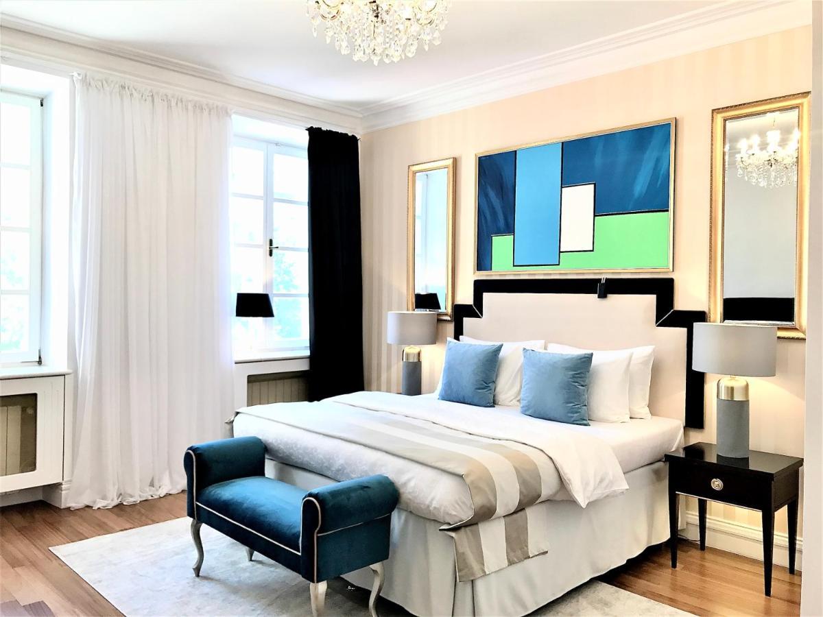 Luxury Suites & Apartments Mondrian Market Square II ワルシャワ エクステリア 写真