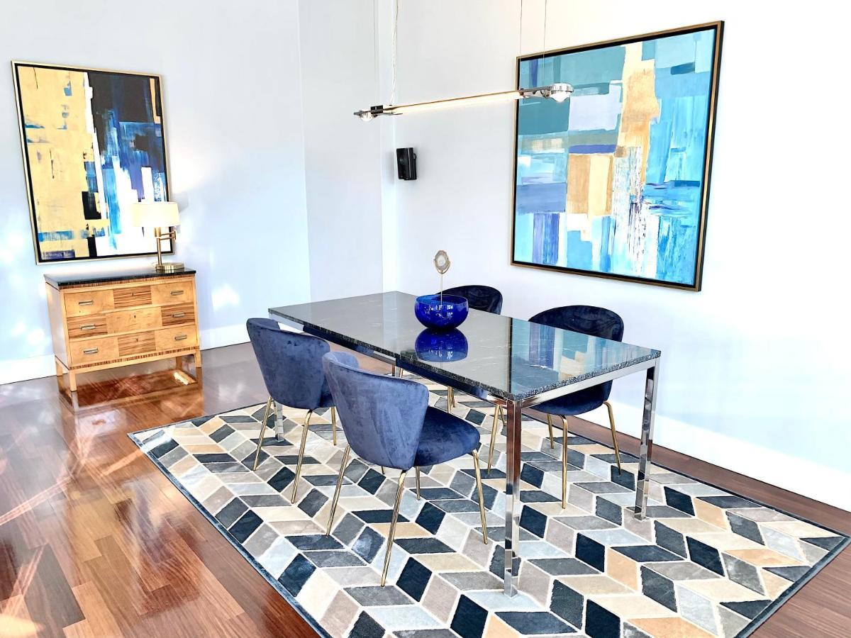 Luxury Suites & Apartments Mondrian Market Square II ワルシャワ エクステリア 写真