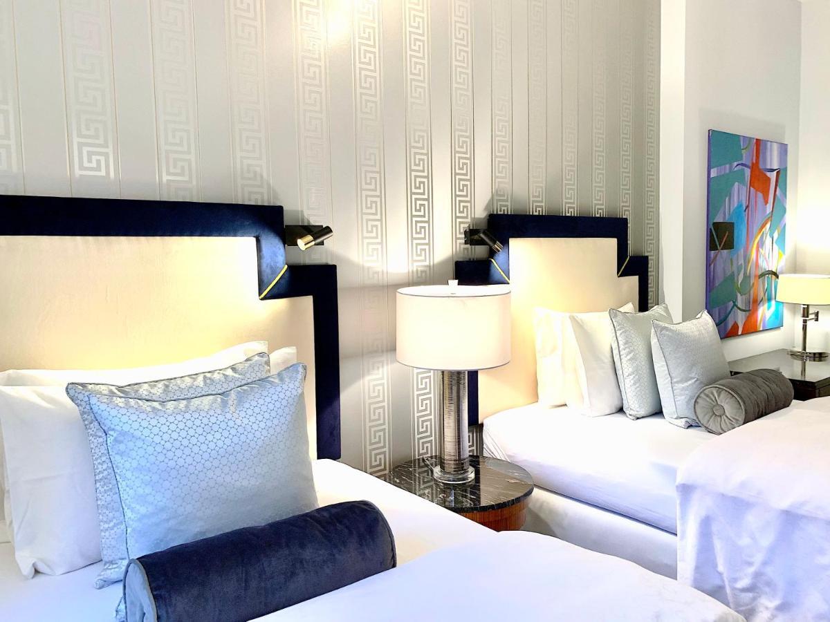 Luxury Suites & Apartments Mondrian Market Square II ワルシャワ エクステリア 写真
